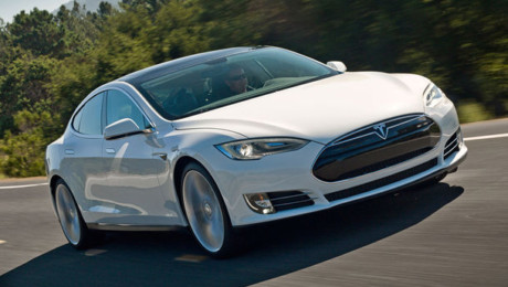 Tesla Model S „bate” recordul la vanzari