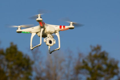 Șoferii teribiliști vor fi monitorizați din aer! Poliția Rutieră achiziționează drone!