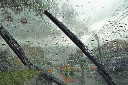 Sfaturi utile pentru siguranta la volan pe timp de ploaie