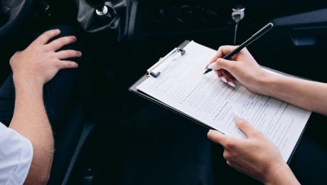 Poti incheia o polita RCA pe numele altei persoane? Tot ce trebuie sa stii despre asigurarile pe numele altcuiva Poti incheia o polita RCA pe numele altei persoane? Tot ce trebuie sa stii despre asigurarile pe numele altcuiva